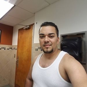 Meet your Posher, Oliver jose